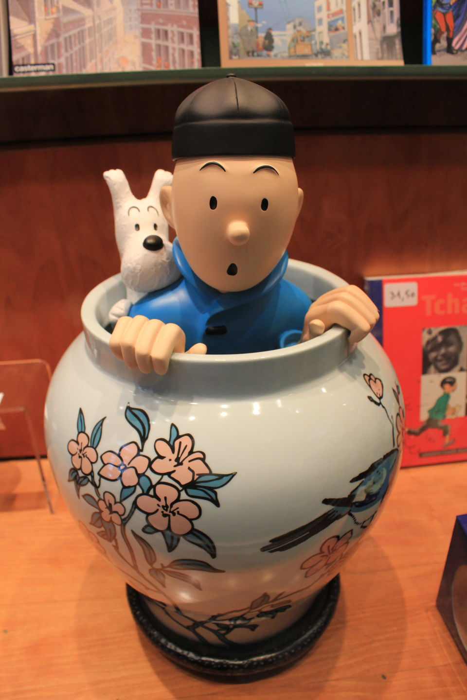 Photo of In the hometown of Tintin 8/44 by Amit