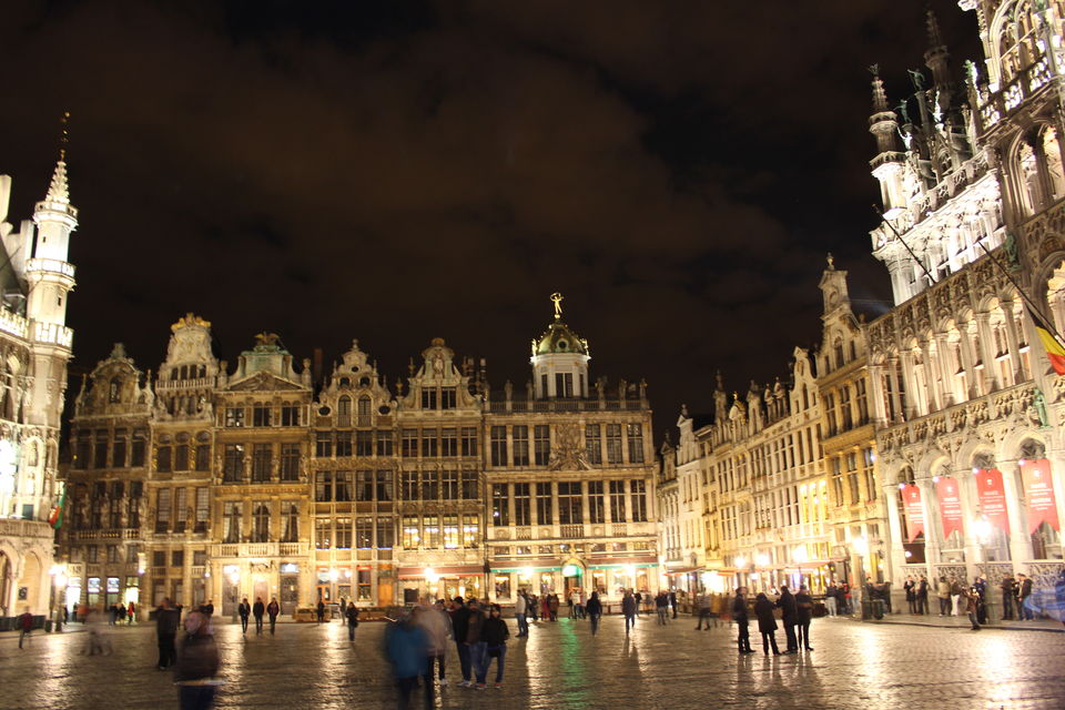 Photo of In the hometown of Tintin 43/44 by Amit
