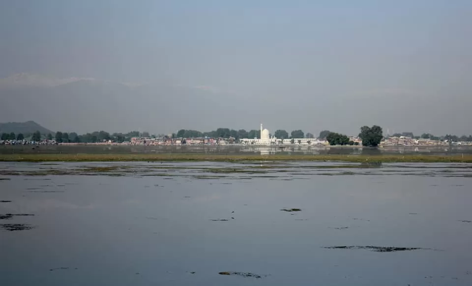 Photo of Dal Lake, Srinagar by Amit