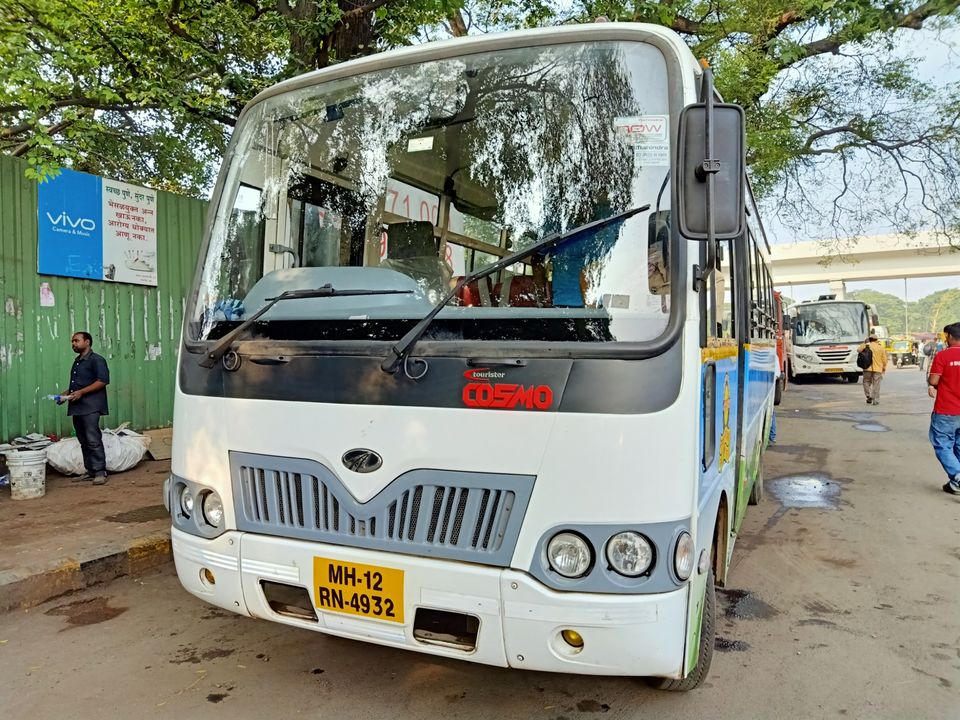 Photo of Swargate Bus Stand, Swargate Flyover, Mukund Nagar, Pune, Maharashtra, India by Amey Ambre