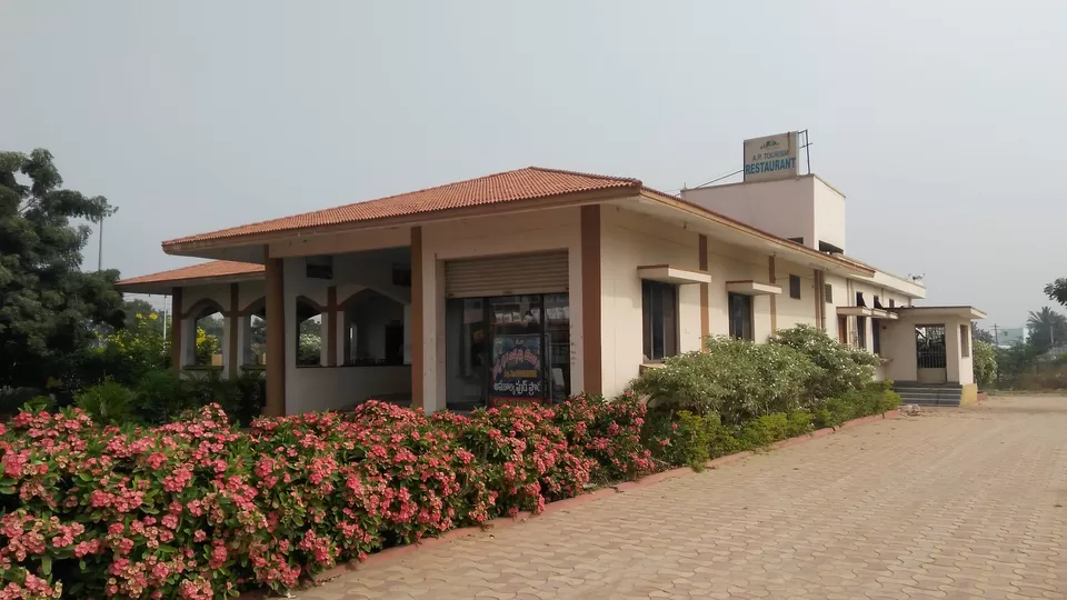 Photo of Tallapaka, Andhra Pradesh, India by Anirudh Madiq