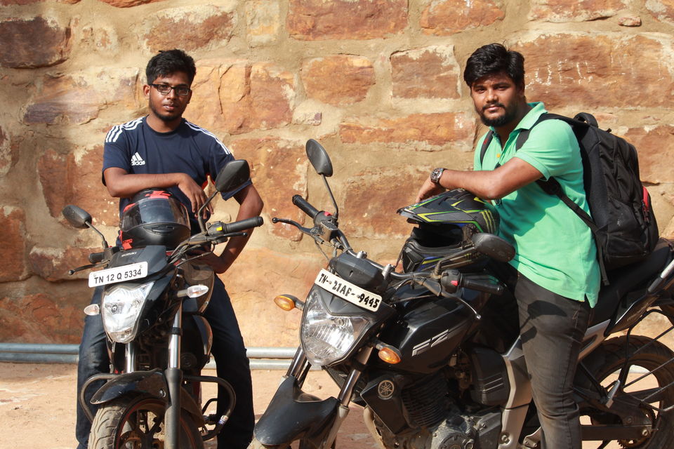 Photo of Belum Caves & Gandikota Fort- a Bike Ride From Chennai 1/1 by Anirudh Madiq