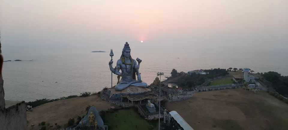 Photo of Murudeshwar, Karnataka, India by Anirudh Madiq