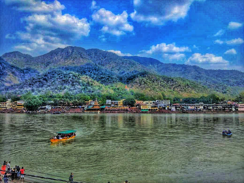 Photo of Rishikesh, Uttarakhand, India by Nisha Goswami
