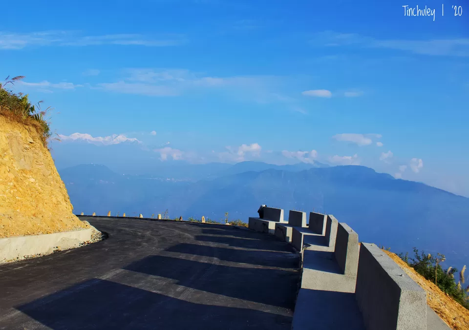 Photo of Tinchuley Gumbadara Viewpoint, Tinchuley Lopchu Road, Tukdah Forest, West Bengal, India by Arin Goswami