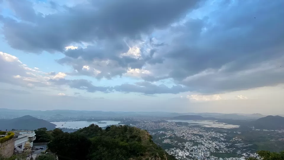 Photo of Sajjangarh Monsoon Palace, Sajjan Garh Road, near Mewar Garh hotel, Eklavya Colony, Udaipur, Rajasthan, India by Arin Goswami