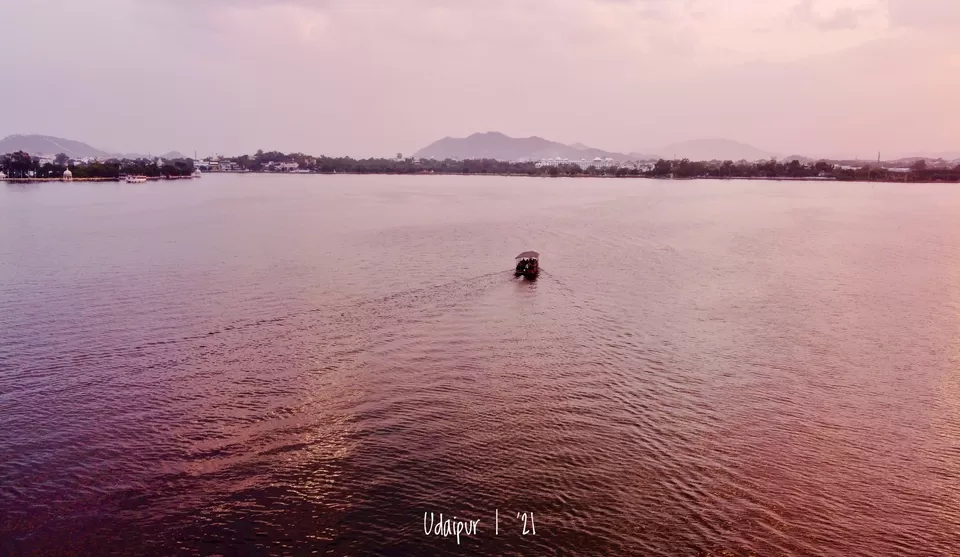 Photo of Fateh Sagar Lake, Udaipur, Rajasthan by Arin Goswami
