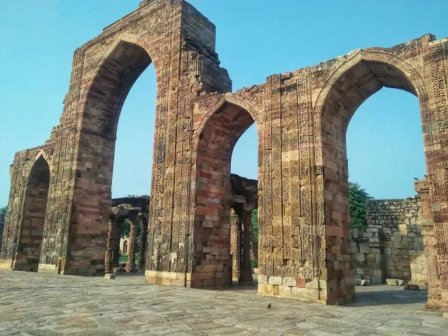 Photo of Tomb of Iltutmish, Qutub Minar Complex Road, Seth Sarai, Mehrauli, New Delhi, Delhi, India by Sarun Ravindran
