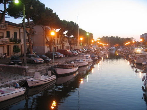 Photo of Viareggio, Lucca, Italy by Kristoffer
