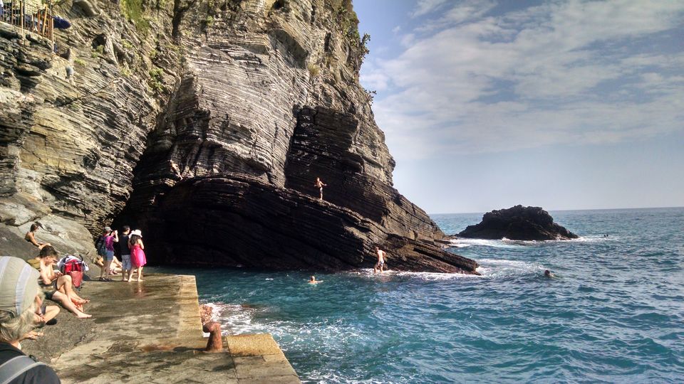 Photo of Day Trip to Cinque Terre 18/19 by Kristoffer