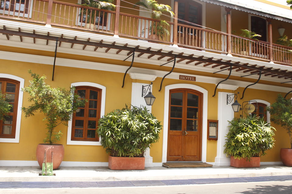 Photo of Vibrant streets de Pondicherry 1/36 by Nimish