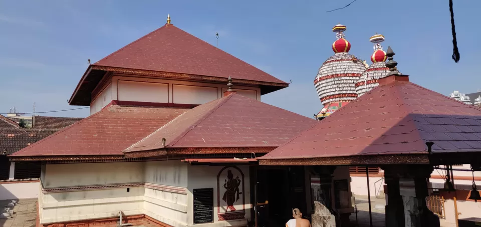 Photo of Sri Krishna Temple Complex, Thenkpete, Maruthi Veethika, Udupi, Karnataka, India by Vikas Kawade