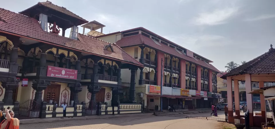 Photo of Sri Krishna Temple Complex, Thenkpete, Maruthi Veethika, Udupi, Karnataka, India by Vikas Kawade