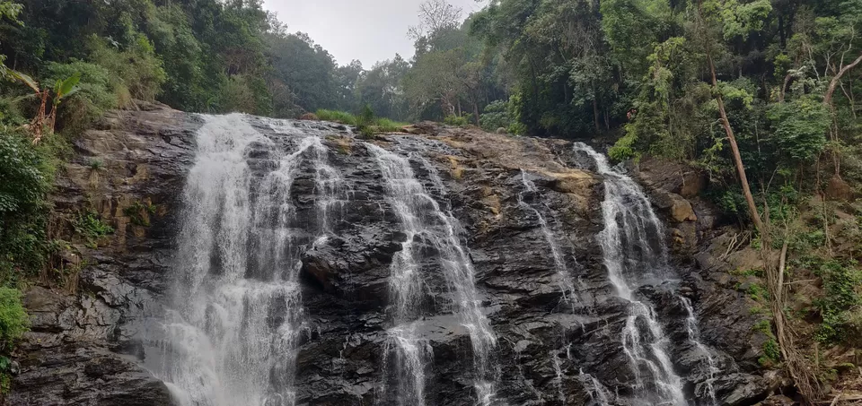 Photo of Abbey Falls Madkeri, Hoskeri, Karnataka, India by Vikas Kawade