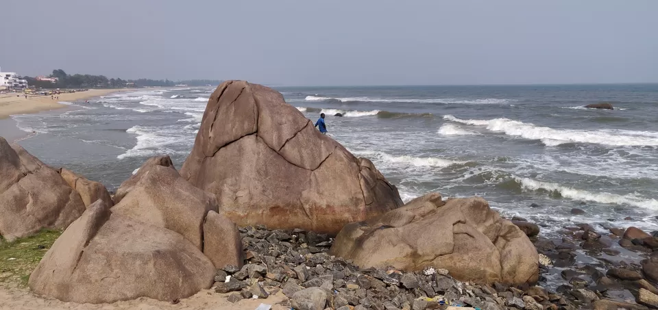 Photo of Mahabalipuram Beach, Tamil Nadu by Vikas Kawade