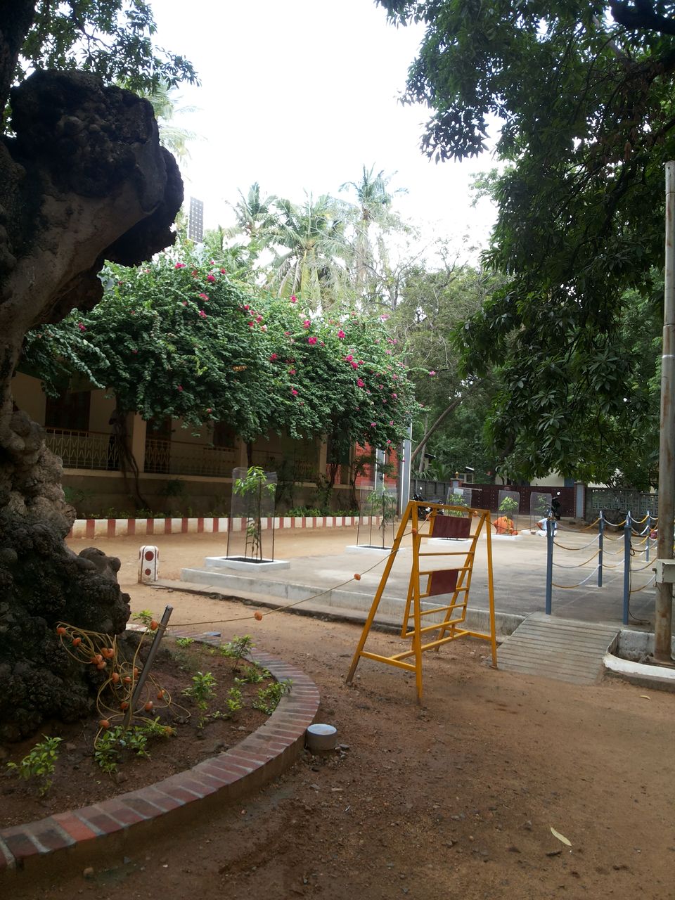 Photo of Sri Seshadri Swamigal Ashramam, National Highway 66, Thamarai Nagar, Tiruvannamalai, Tamil Nadu, India by Kakuli