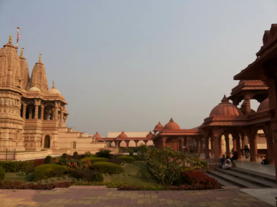 Photo of BAPS in Joka, Kolkata by Kakuli