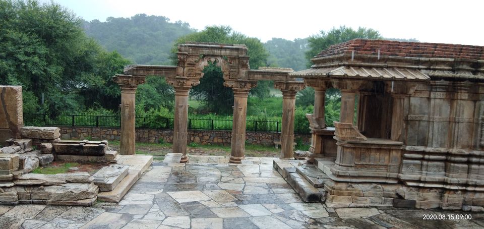 Photo of आखिर सास-बहु मंदिर मे किस की पूजा होती हैं ? by Rishabh Bharawa