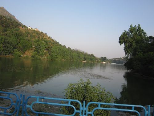 Photo of Bhimtal, Uttarakhand, India by Pushp Mishra
