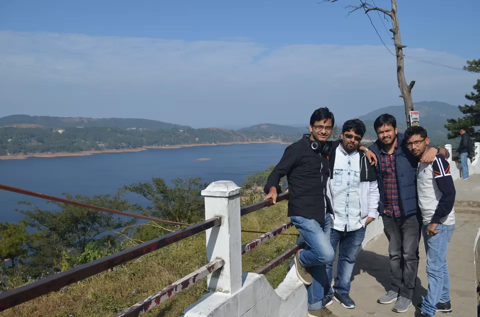 Photo of Dawki, Meghalaya, India by Samiran Mondal