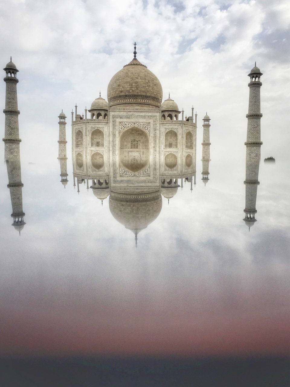 Photo of 2Days Delhi-Agra-Mathura-Delhi Solo Trip Just 500rs by Vivek Khade