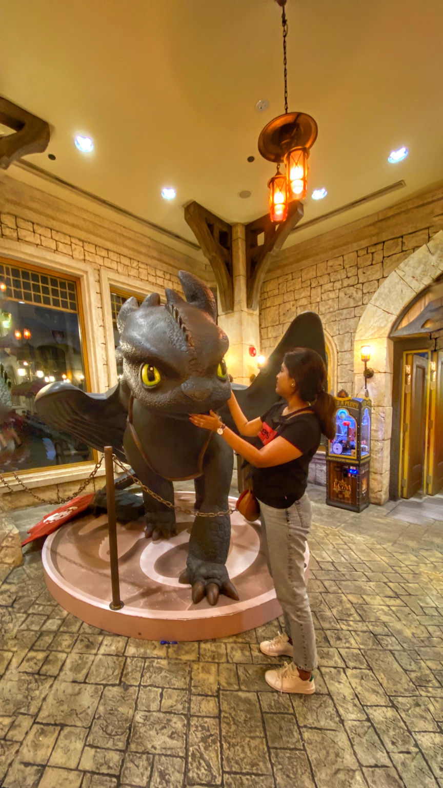 Photo of Sentosa Gateway, Universal Studios Singapore, Singapore by Suchitra Sayeeram