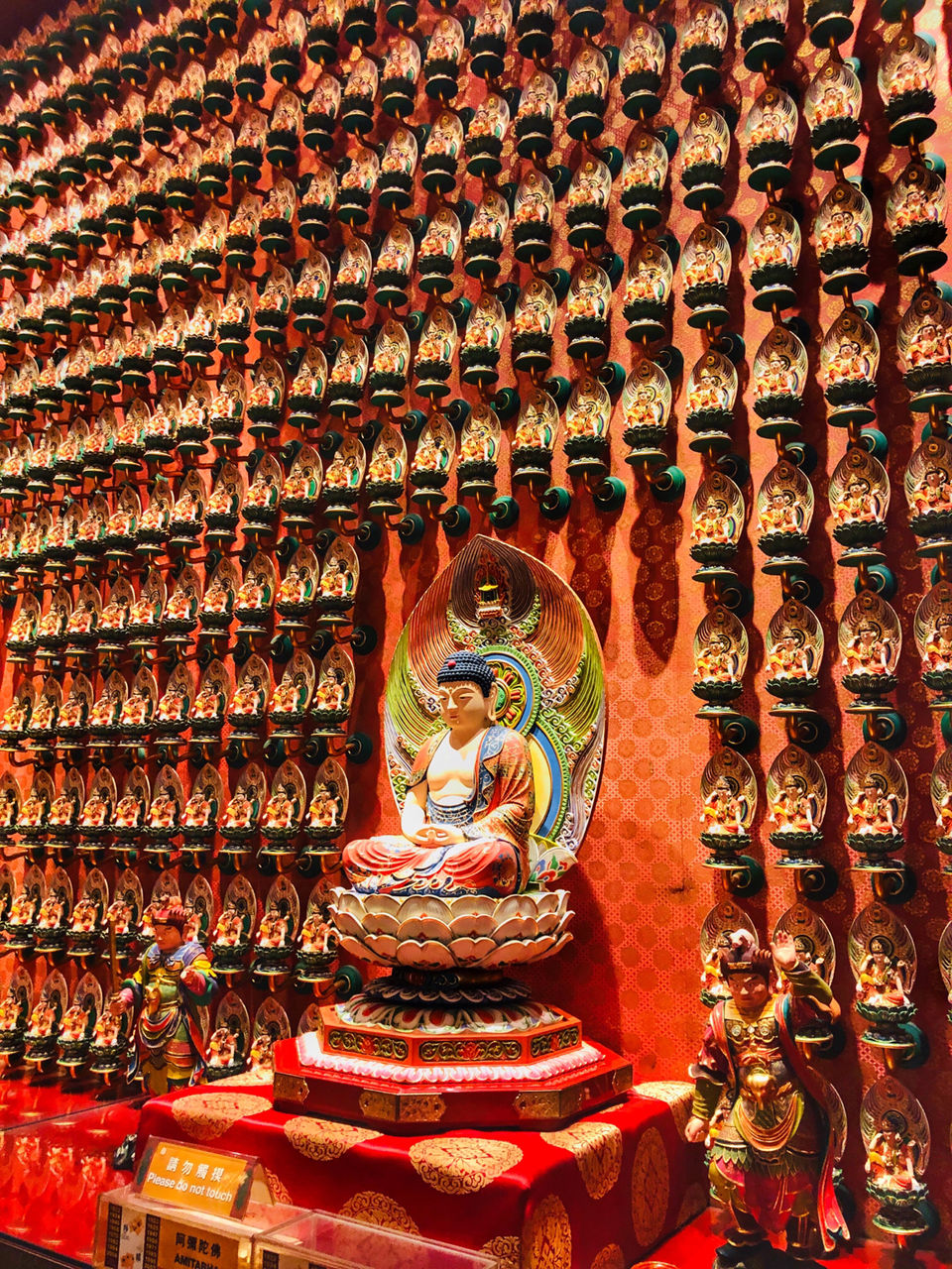 Photo of South Bridge Road, Buddha Tooth Relic Temple, Singapore by Suchitra Sayeeram