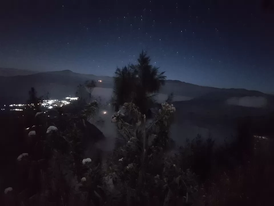 Photo of Mount Bromo, Area Gunung Bromo, Podokoyo, Pasuruan, East Java, Indonesia by De WANDERER Soul