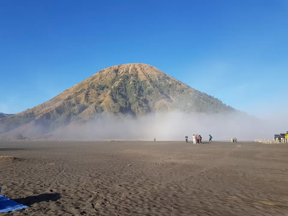 Photo of Mount Bromo, Area Gunung Bromo, Podokoyo, Pasuruan, East Java, Indonesia by De WANDERER Soul