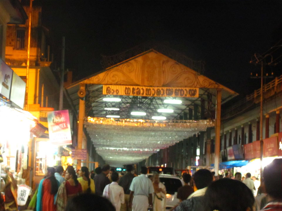 Photo of Kerala Calling-Discovering some alleys of 'God's own country': Thrissur, Munnar, Allepy and Kochi 5/30 by Kishnaa Samana