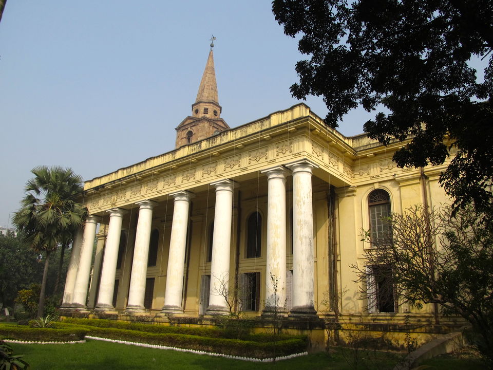 Photo of Unlikely Spaces to Discover Art in Kolkata 4/5 by Kishnaa Samana