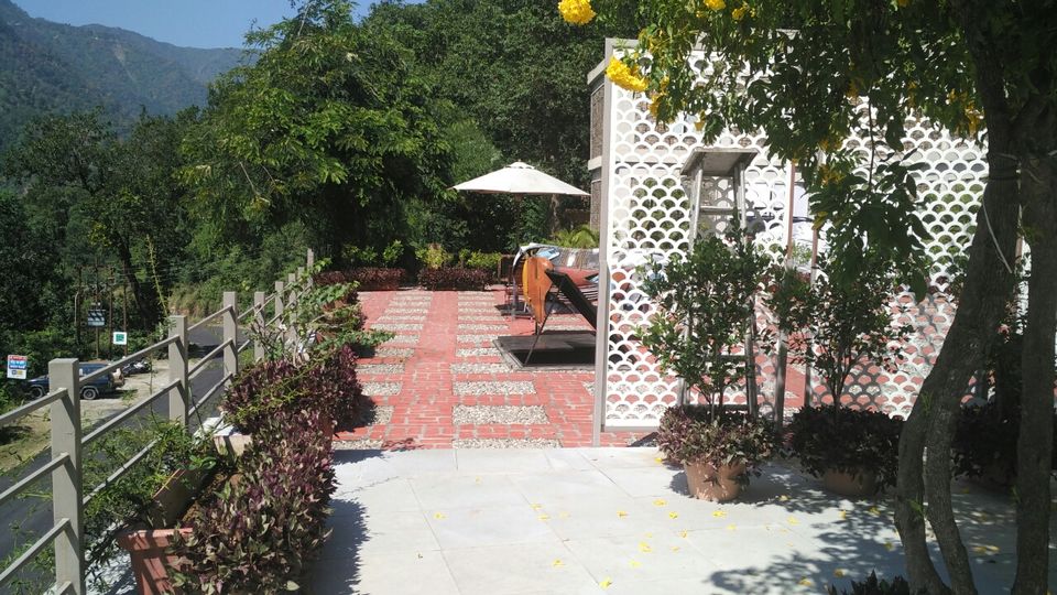 Photo of Raft to relax in Rishikesh 6/37 by Swa-T