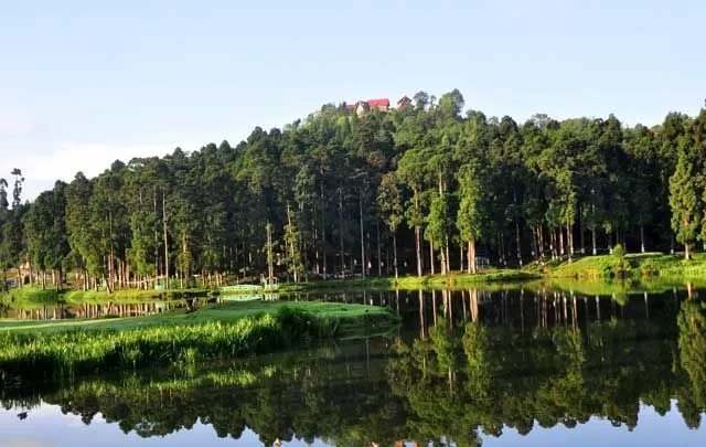 Photo of Mirik Lake, Mirik, West Bengal by Deya Das