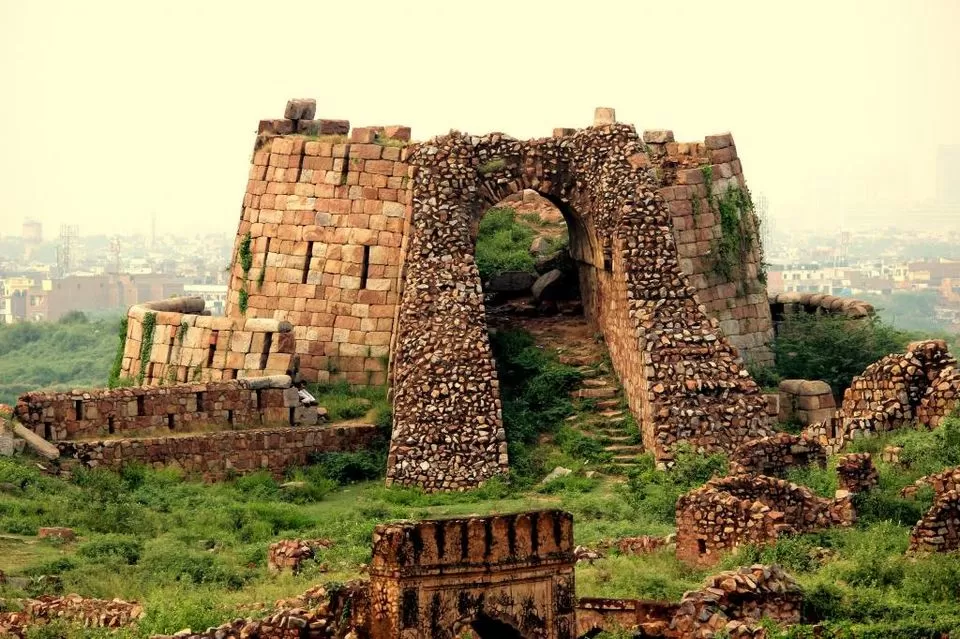Photo of Tughlakabad, New Delhi, Delhi, India by Deya Das