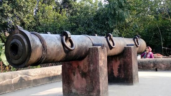 Photo of নবাবী ভূমি মুর্শিদাবাদ:বাংলার ইতিহাসকে কাছ থেকে জেনে ও চিনে আসুন by Deya Das