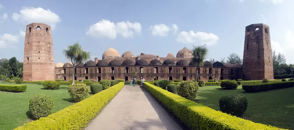 Photo of Katra Masjid, Barowaritala, Murshidabad, West Bengal, India by Deya Das
