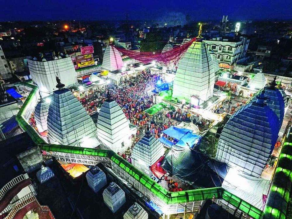 Photo of দেওঘরের বৈদ্যনাথ ধামের পৌরাণিক ইতিকথা এবং শিবরাত্রি যাপন... by Deya Das