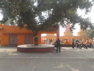 Photo of বাস্তব, কল্পনা আর পৌরাণিক কাহিনিতে উজ্জ্বল রাজারাপ্পার ছিন্নমস্তা দেবী মন্দির... by Deya Das