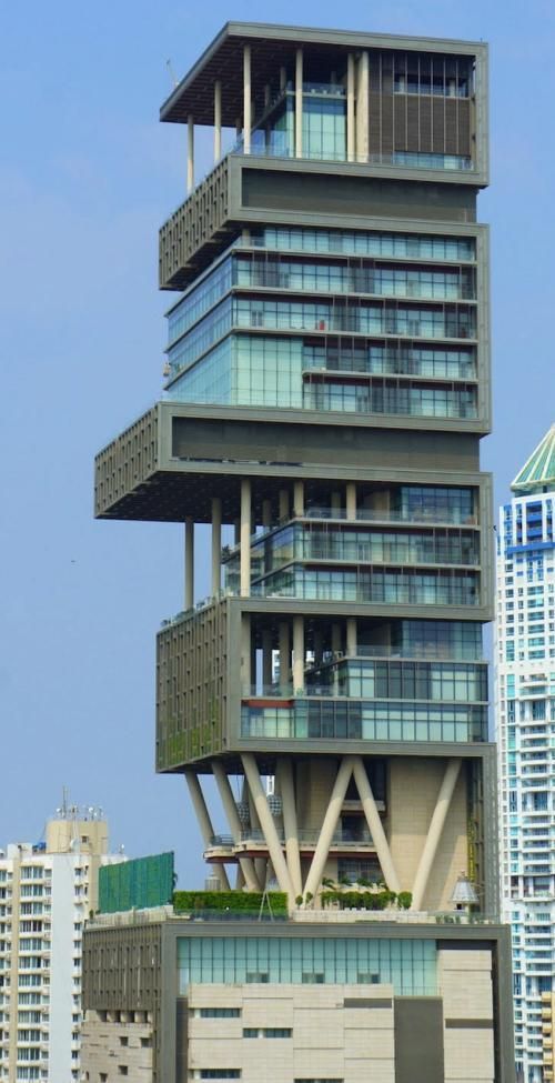 Photo of Antilia, Tardeo, Mumbai, Maharashtra, India by Deya Das