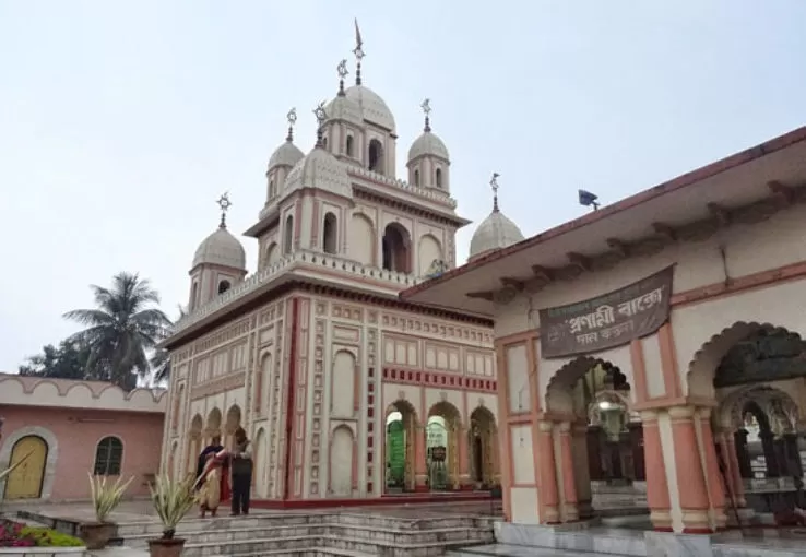 Photo of Sarbamangala Temple, DN Sarkar Road, Sarbamongala Para, Bardhaman, West Bengal, India by Deya Das