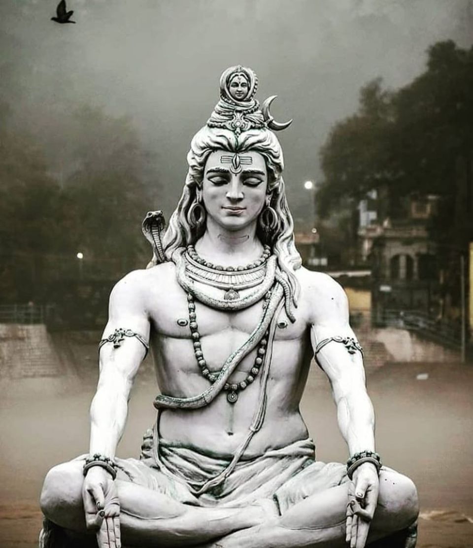 Photo of মিথ-পুরাণের ভাঙাগড়ায় পিতৃদিবসের পরিকল্পনা... by Deya Das