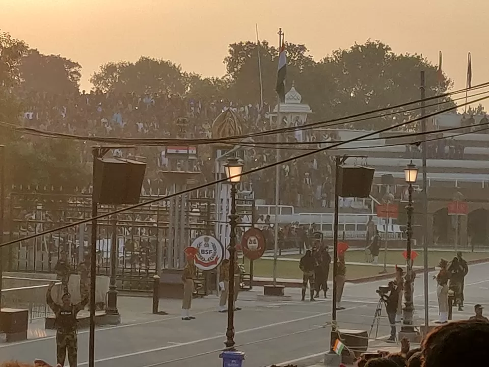Photo of Wagah, Wagah, Lahore, Punjab, India by Confusedwanderer 