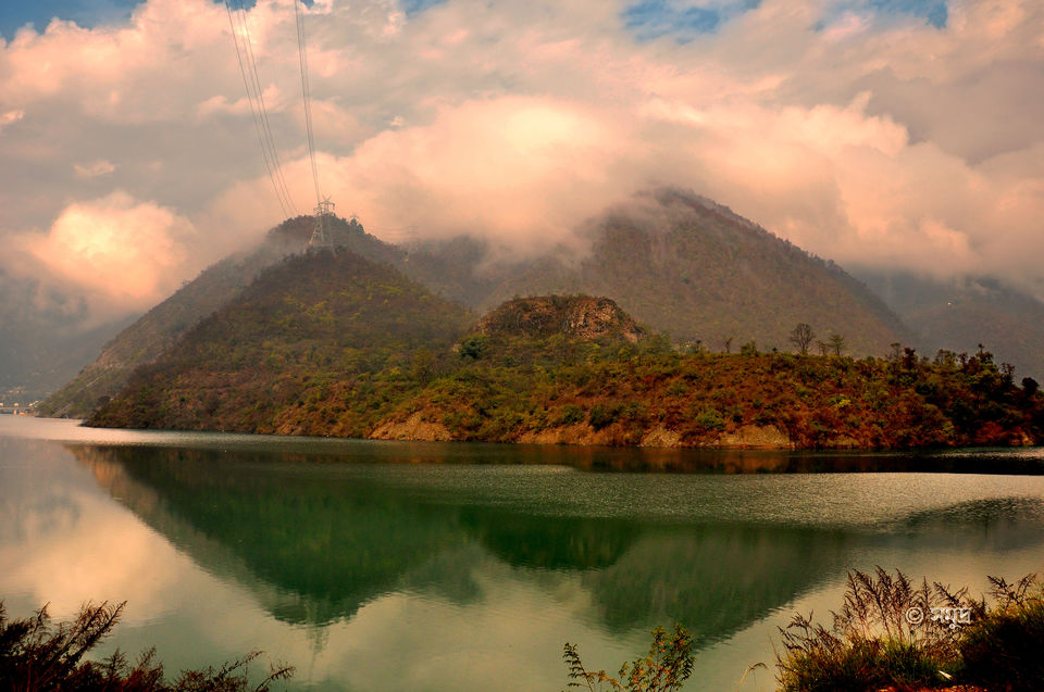 Photo of Rishikesh, Uttarakhand, India by Samudra Sengupta