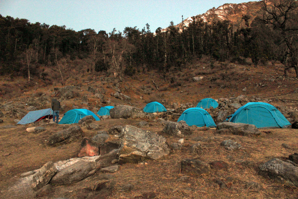 Photo of The warmth of friendship on the snow clad slopes of Kuari Pass by Samudra Sengupta