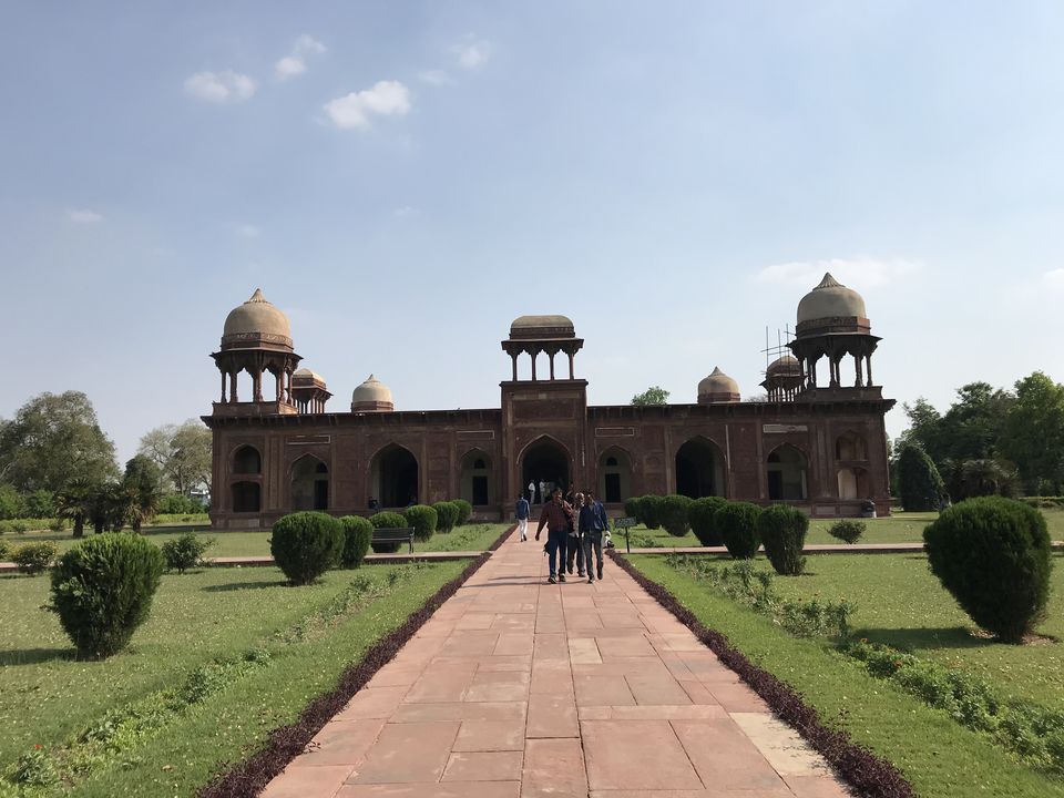 Photo of Jaina enterprises, Kailash Mode, Mahadev Pur, Sikandra, Agra, Uttar Pradesh, India by thesveltebirds