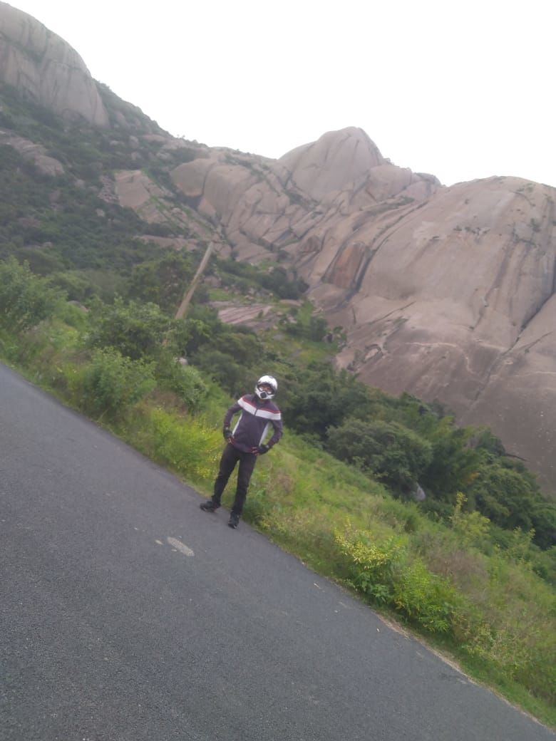 Photo of Savandurga Hill, Karnataka by Gangadhar Konanur