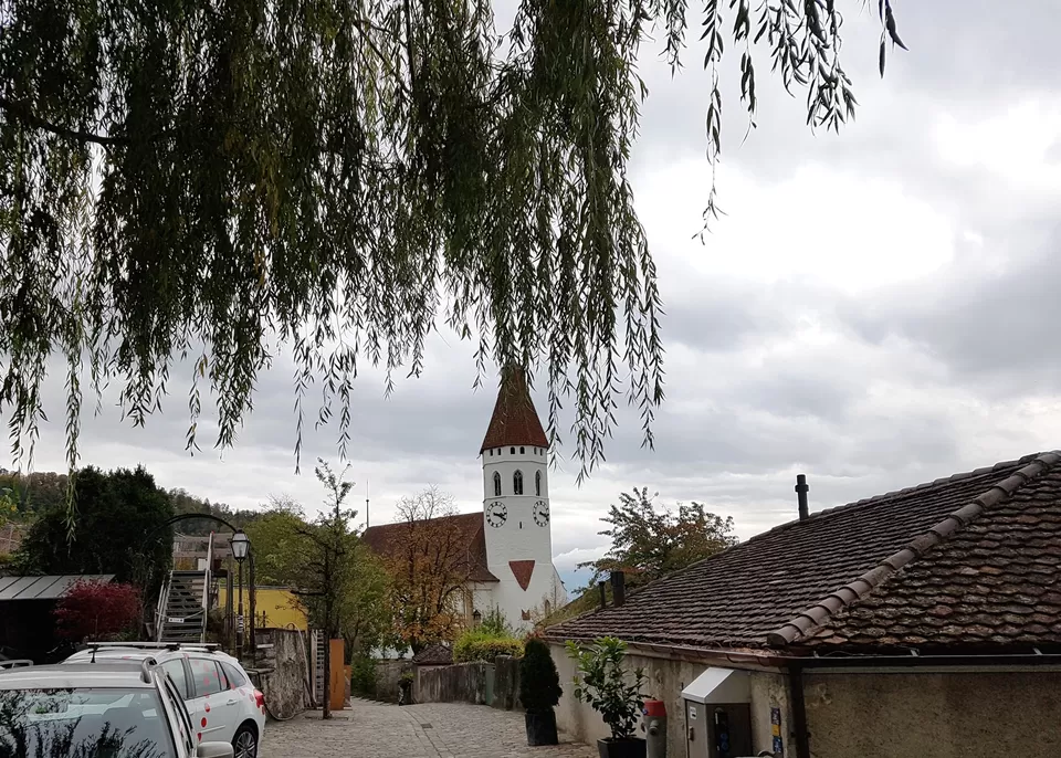 Photo of River Surfing in the middle of this town #Thun by Annet P S