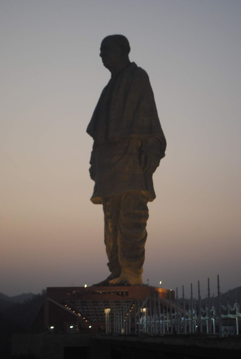Photo of Sardar Sarovar Dam, Gujarat, India by Swapnil Damodar