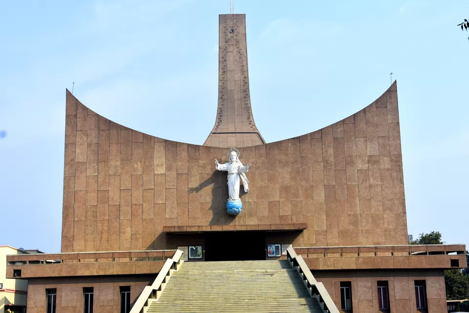 Photo of St. Joseph Cathedral Church, Hazratganj, Lucknow, Uttar Pradesh, India by Aashu Jha