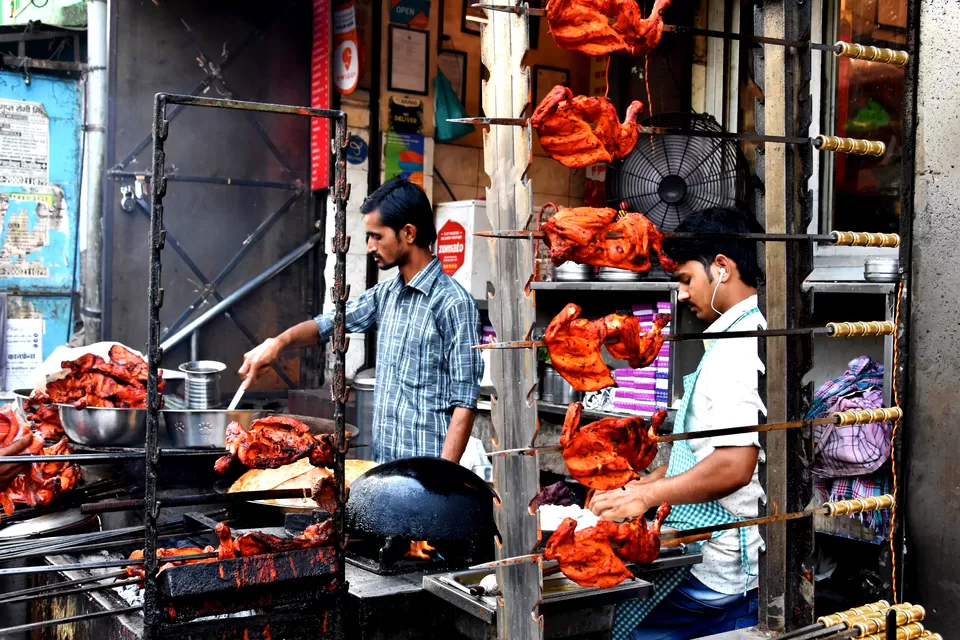 Photo of Tunday Kababi, Old Nazirabad Road, Beside St.Marry Inter College, Khayali Ganj, Aminabad, Lucknow, Uttar Pradesh, India by Aashu Jha